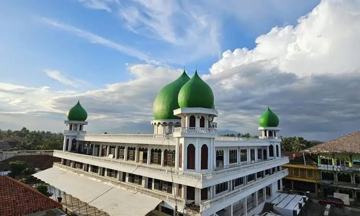 Mushola Miftahul Huda Karangkandri: Tempat Beribadah yang Menghidupkan Kehidupan Sehari-hari